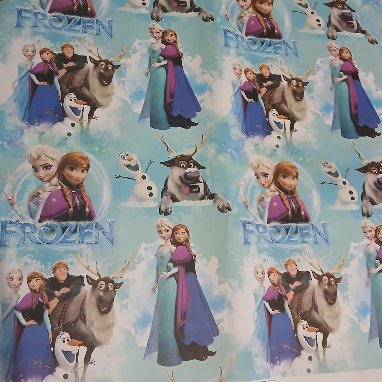 Pliego de Papel de Regalo Disney