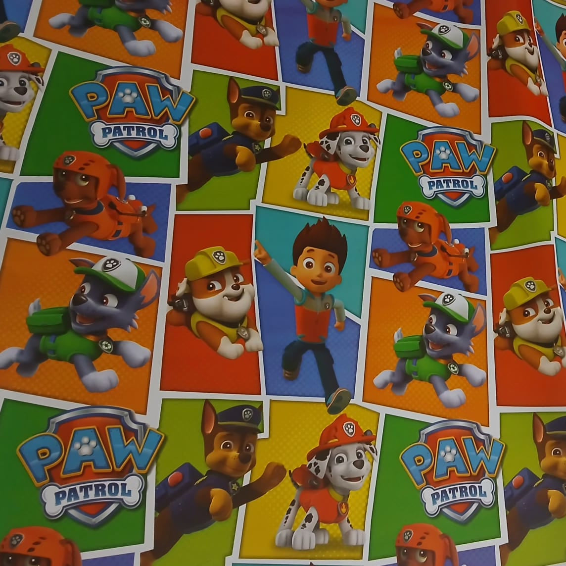 Pliego de Papel de Regalo Disney
