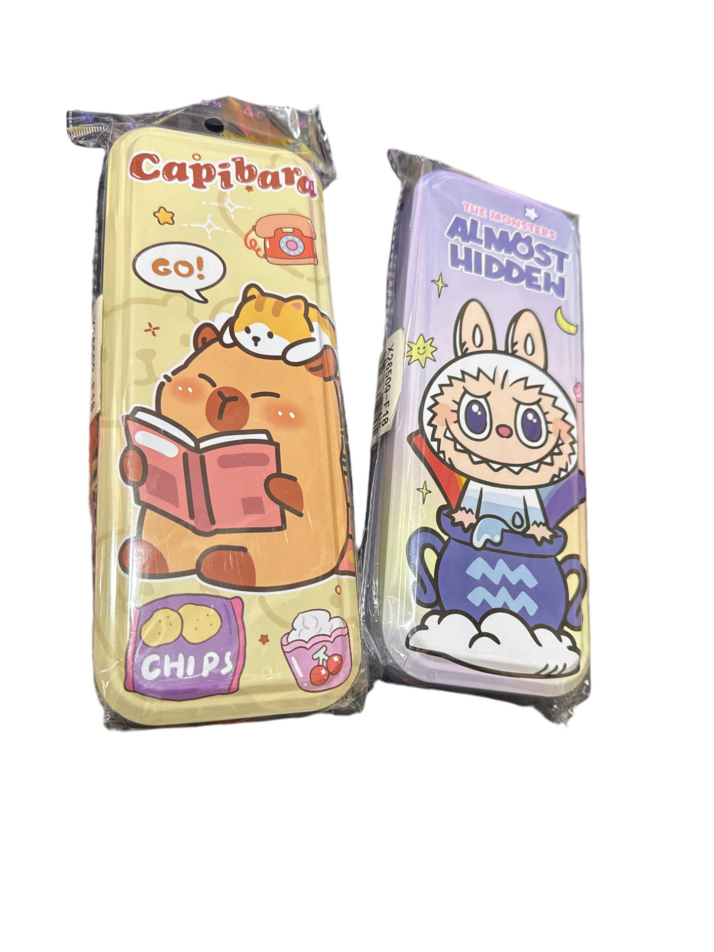 Porta lápiz Capibara y Labubu