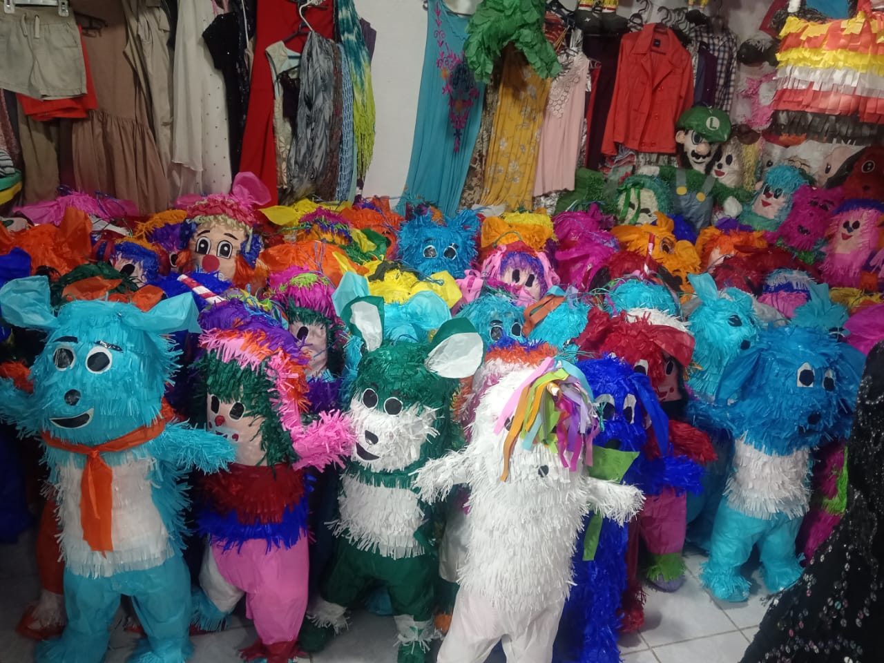 Piñatas Sencilla 90cm